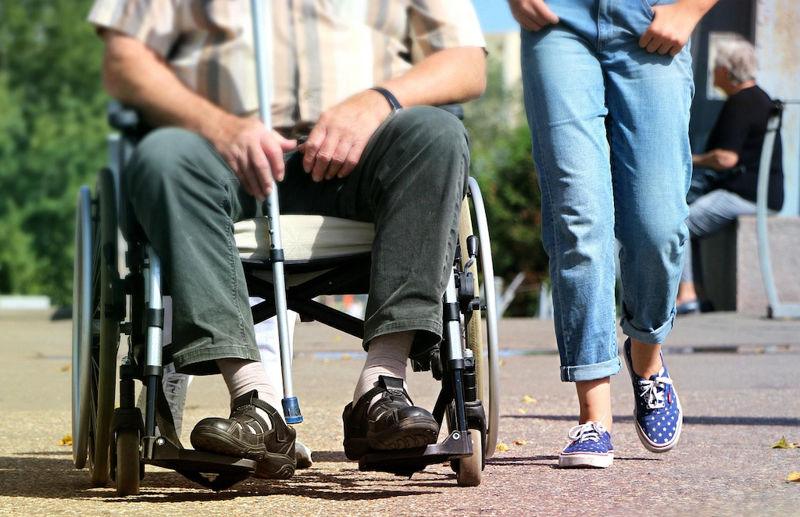 Disabile SAAP Foto di svklimkin da Pixabay