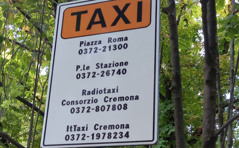 Taxi