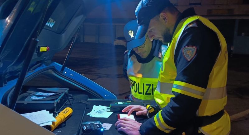 Polizia controlli stradali